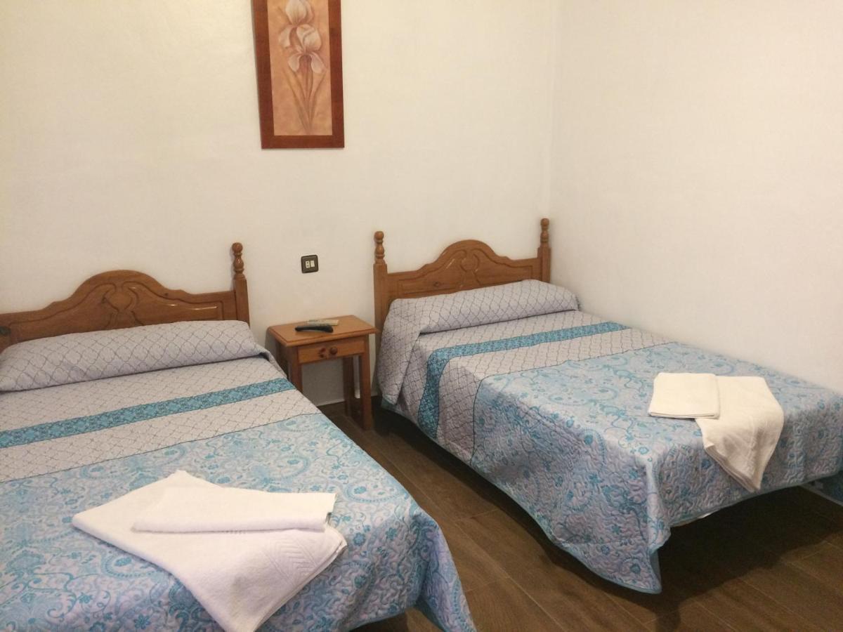 El Cruce Hornos Hotel Екстериор снимка