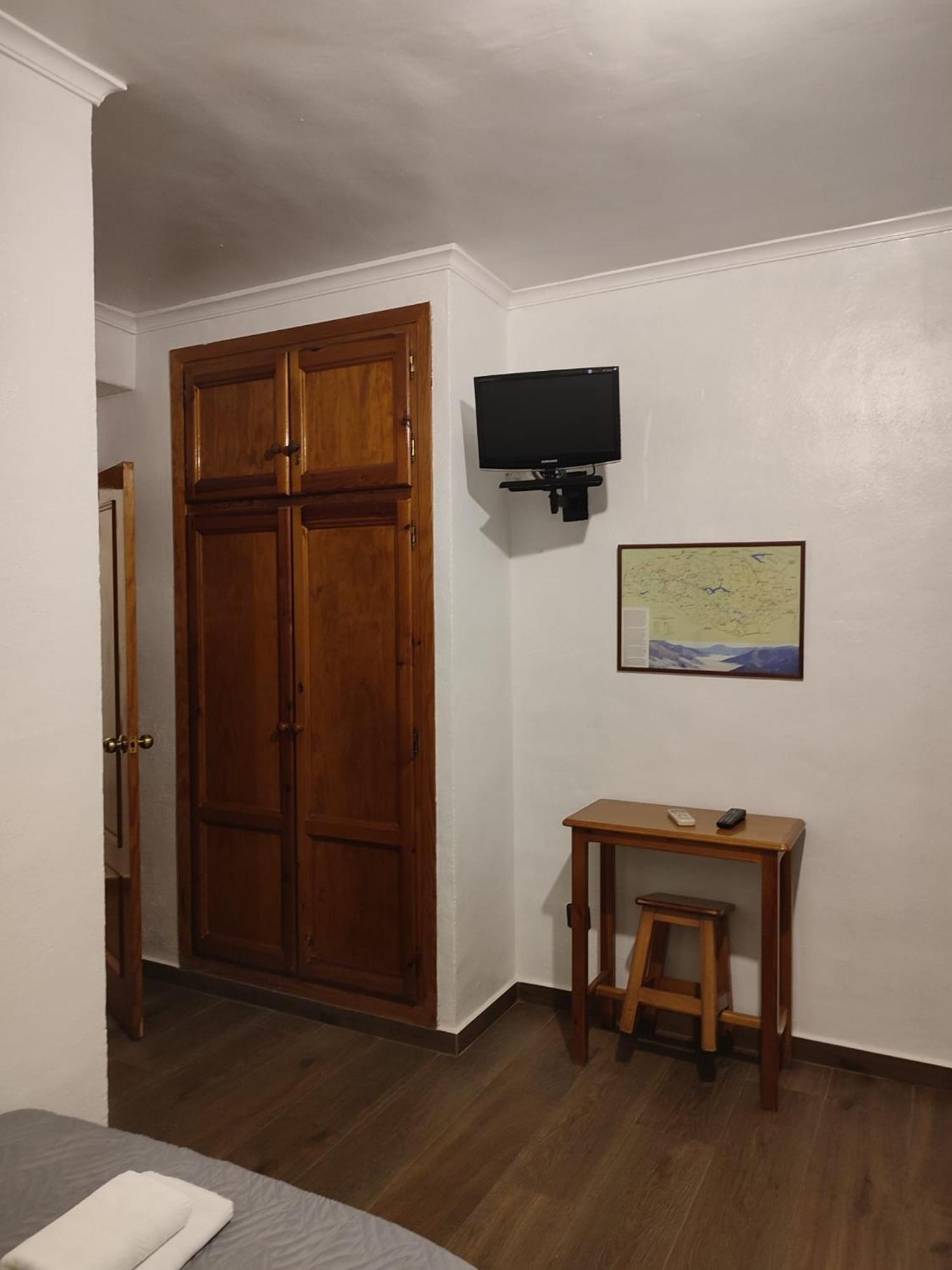 El Cruce Hornos Hotel Екстериор снимка